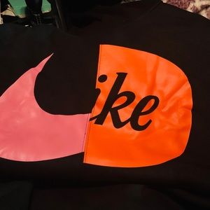 Nike Hoodie XL in girls